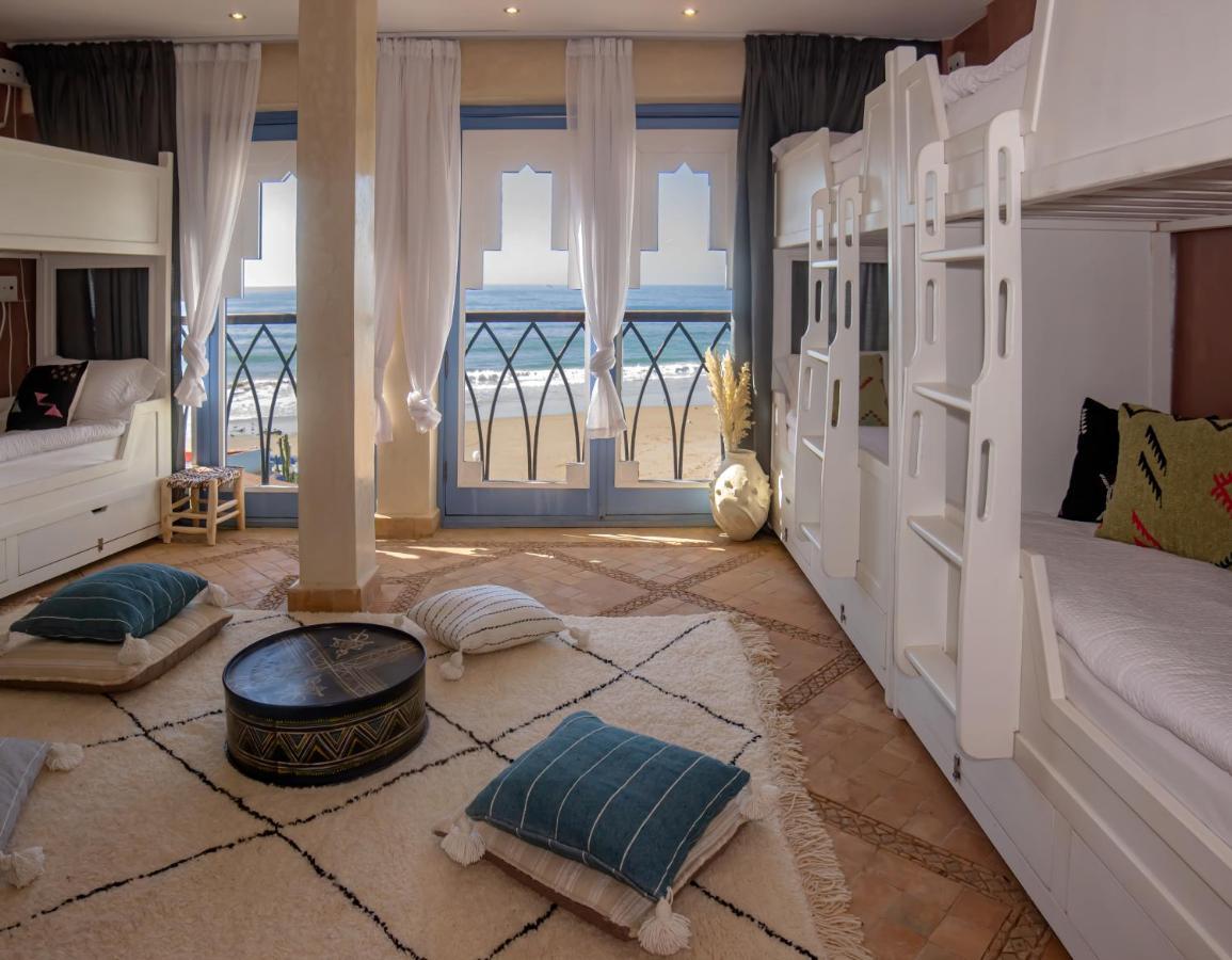 Teddy Pirate - Coliving Hostel Taghazout Ngoại thất bức ảnh