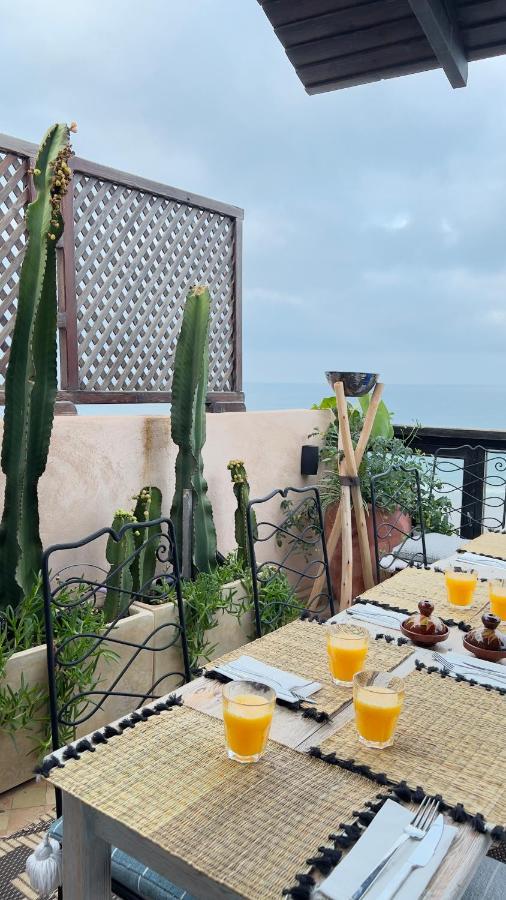 Teddy Pirate - Coliving Hostel Taghazout Ngoại thất bức ảnh